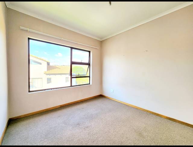 2 BEDROOM APARTMENT FOR SALE IN HONEYDEW